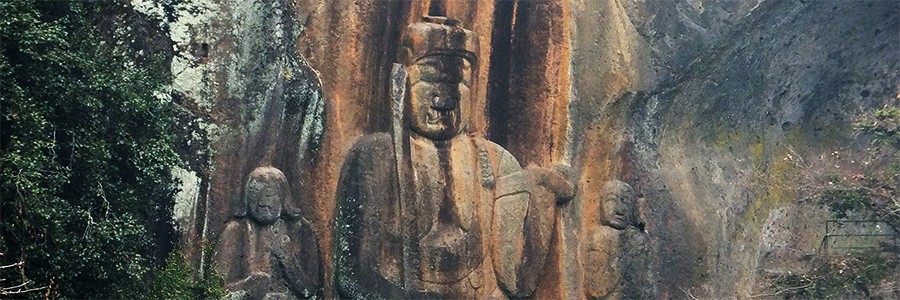 善光寺磨崖仏